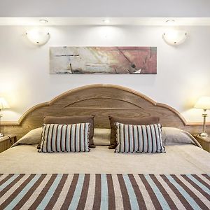 Junior Room